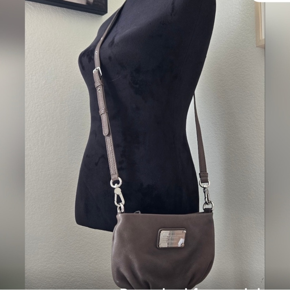 LIKE NEW Marc By Marc Jacobs mauve Brown Leather Crossbody Bag